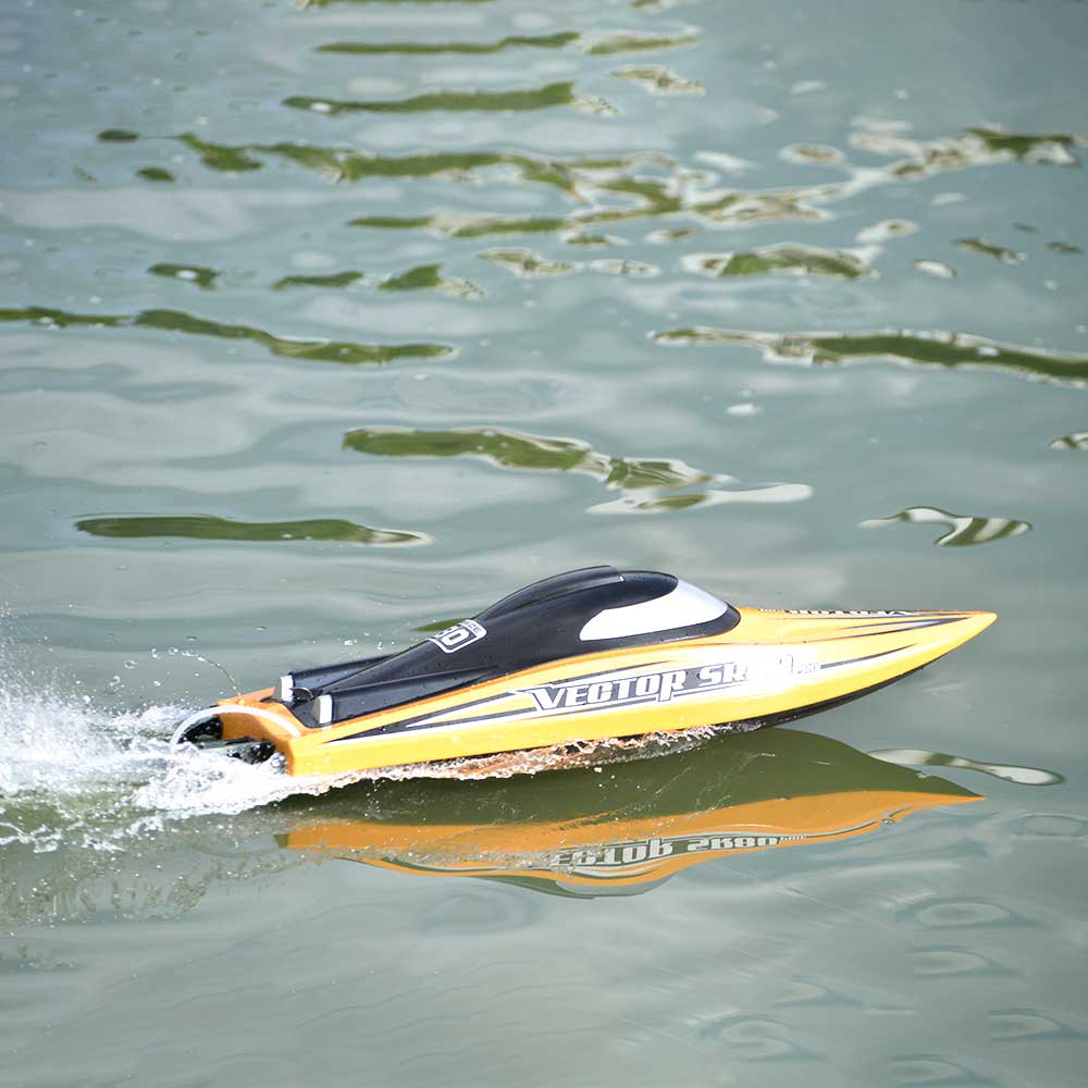 VOLANTEXRC Vector SR80 Pro 50mph RC Boat With Auto Roll Back Function And All Metal Hardware RTR
